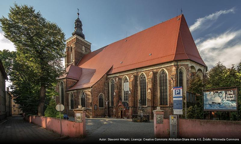 Kościół Świętych Apostołów Piotra i Pawła w Namysłowie